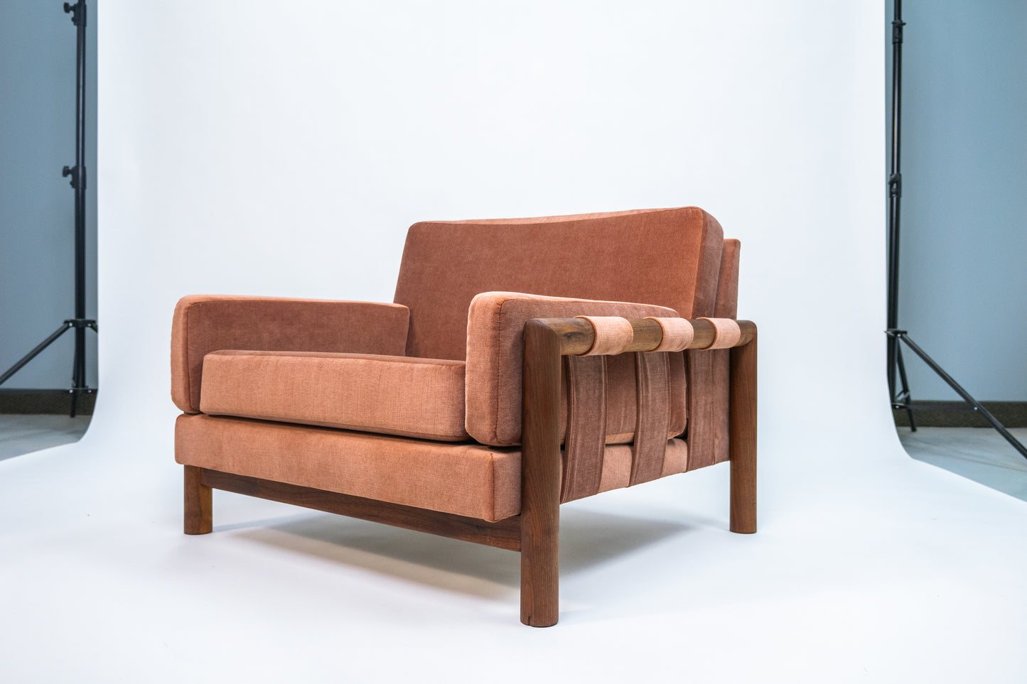 The Lydia Chair - Classic Mid-century